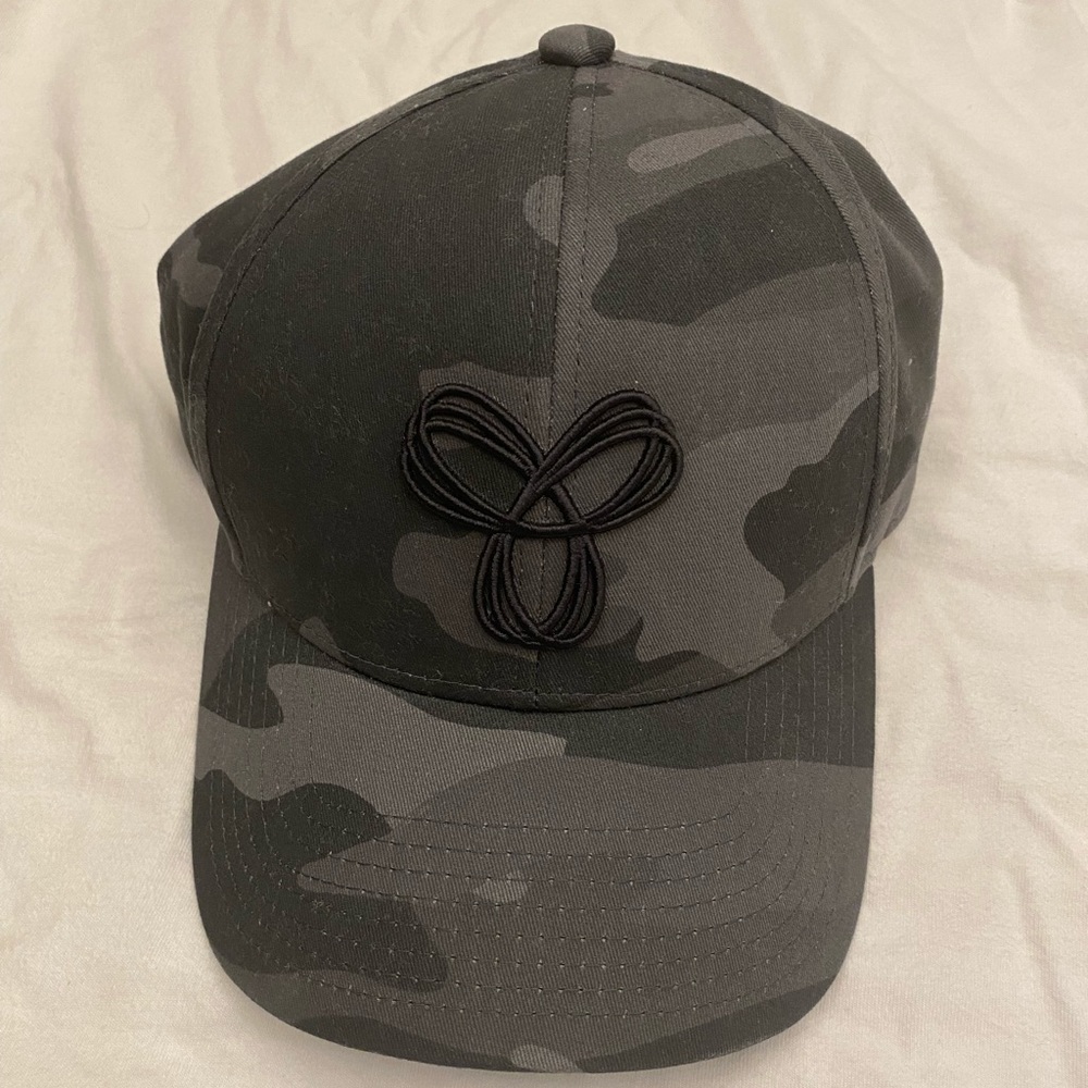 ⭐️TNA Baseball Cap⭐️